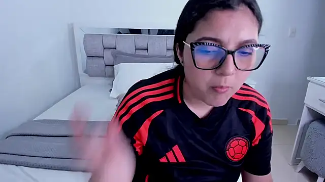 Camilaa_bueno live
