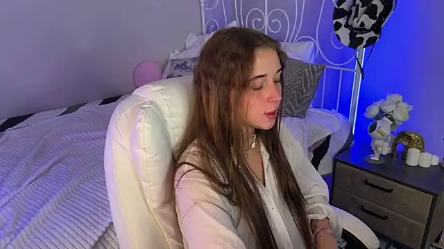 Tiana_Belle live