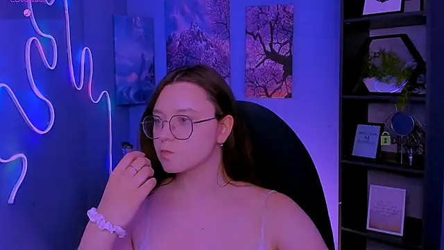 nymira live