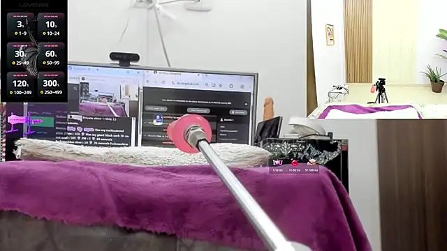 Paulina_Davis_ live