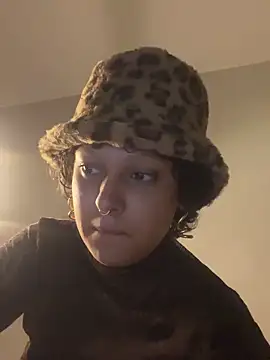 OliviaWild_ live