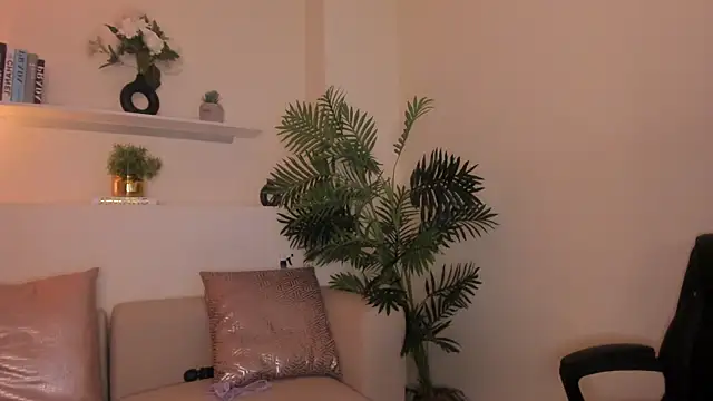 IsabellaAllen live