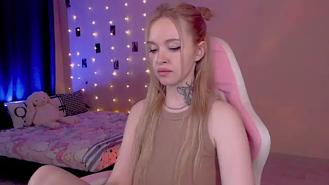 Naughty_Mable live