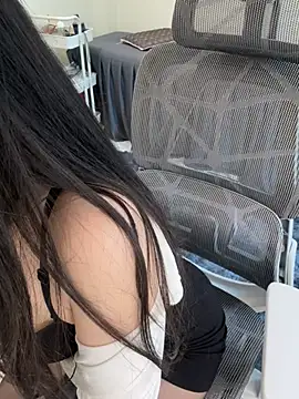 AmyamySerena live