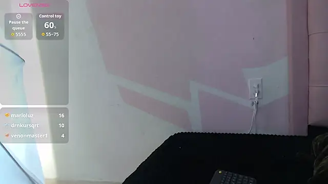 vicky_bigboobs_babe live