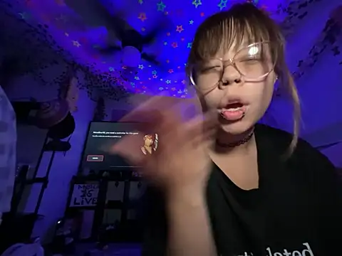 moan4mona live