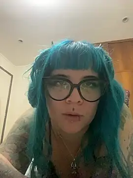 madammedalia live