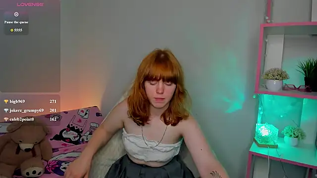 ReneeFoxy_ live
