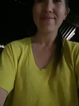 Huonglyna live