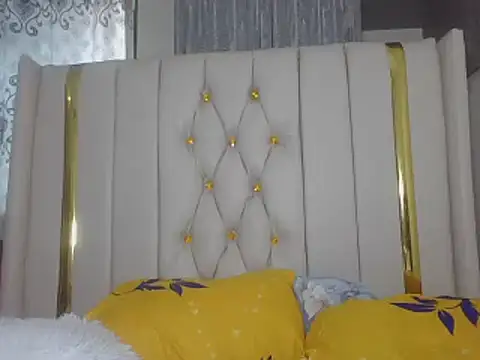 Creamysexymesy live