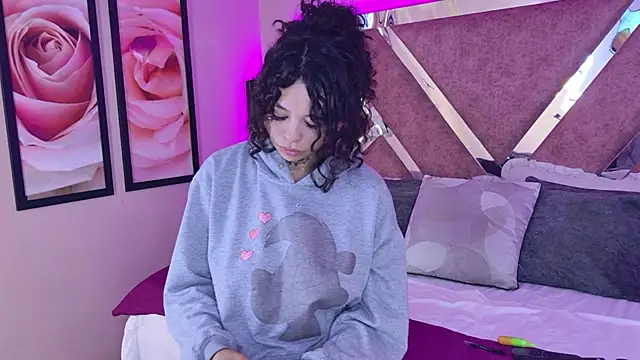 KatherineGomez live