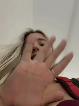 Mrs_Lust live
