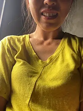 Huonglyna live