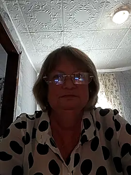 MilashkaCutie50 live