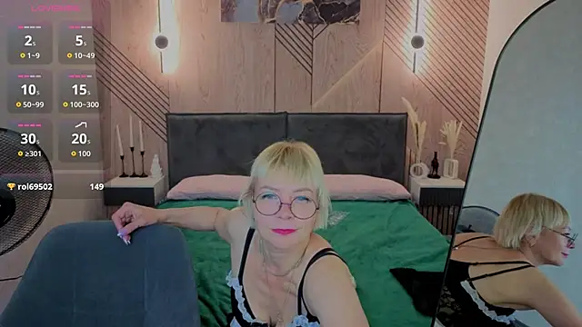 Ann_Annise live