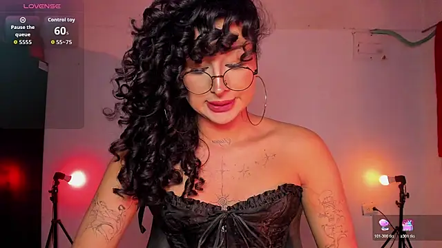 Heka_Prudence live
