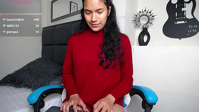 Julieta_Parker live