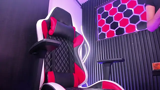 SantyFoxxs live