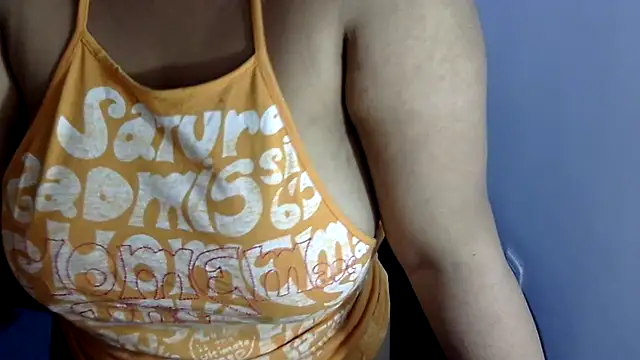 Lolacurly69 live
