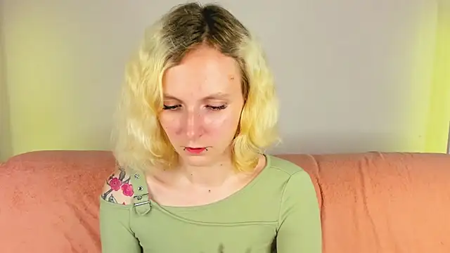 LikiLips live