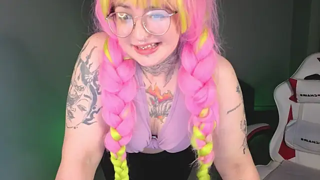 Eva_Witcher live