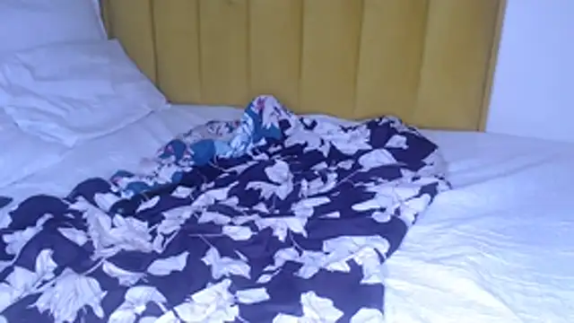 Bella_2025 live
