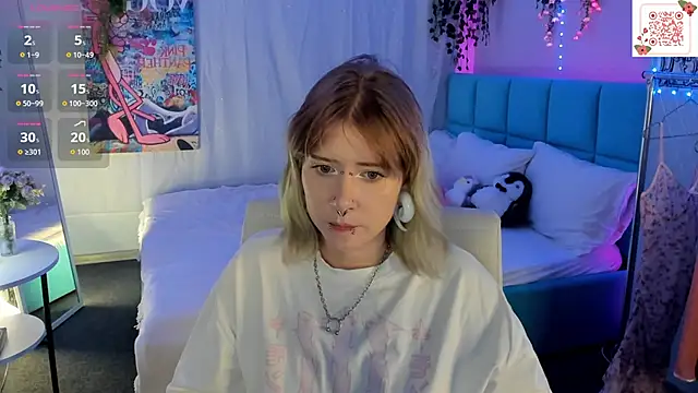 Elira_Vane live