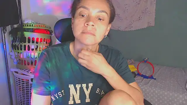 shayna_cute live