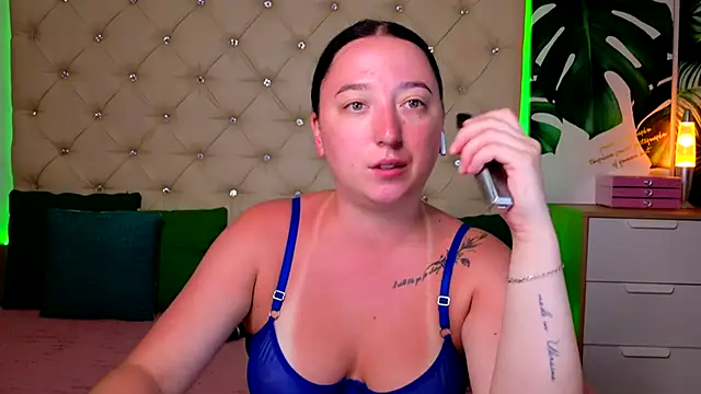 AVA_MAXIMUS live