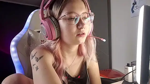 FunnyLila live
