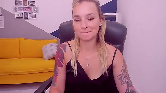 LilFleurish live