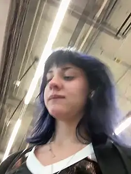 Only_April live