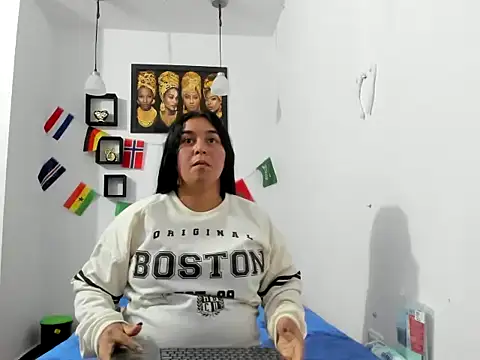 naughty_blackhair live