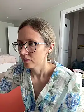 MollyStory live