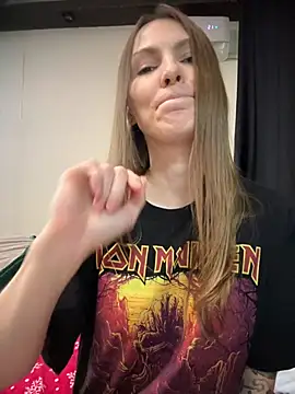 RachelBelI live