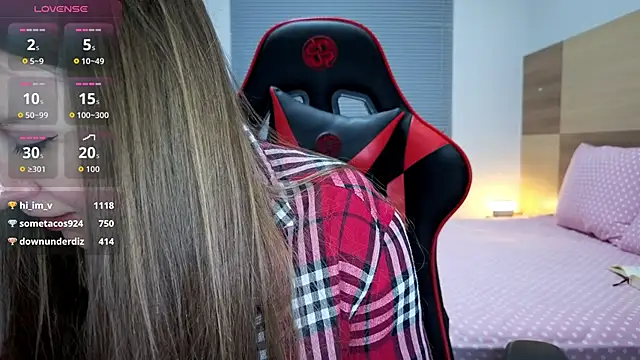 Naughty_Annn live