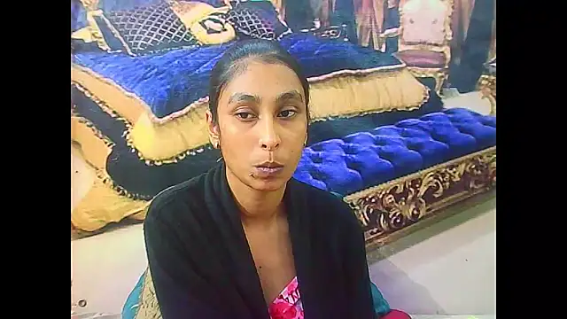 IndianSexyButt live