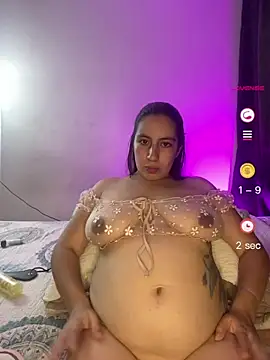 LatinPregnantRosie live