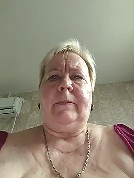 EffectFiona live