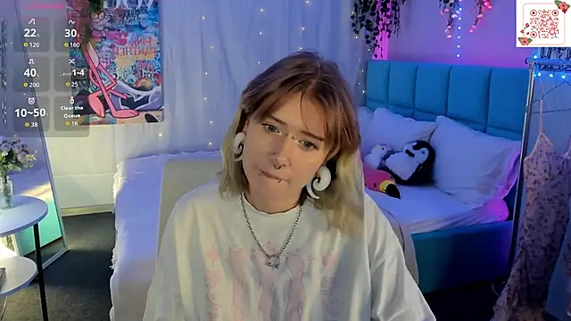 Elira_Vane live