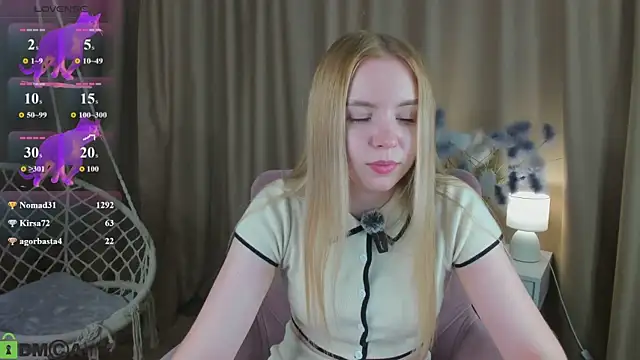 Linda__Bloom live