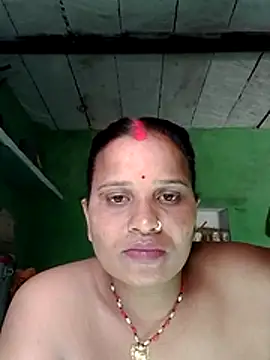 Shivani09900 live
