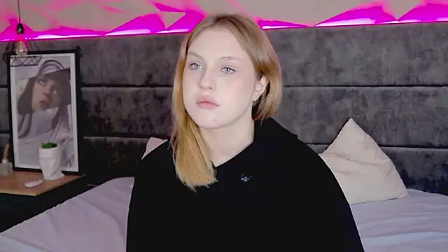CaitlinSugar live