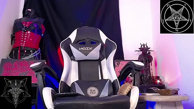 Domina_Lilith live