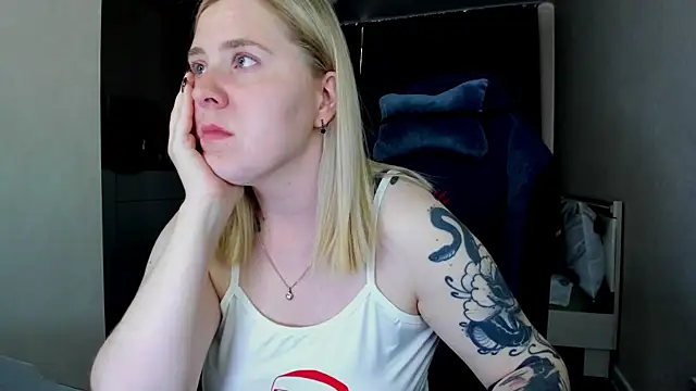 Olivia_Munk live