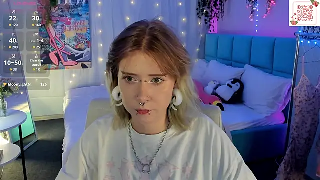 Elira_Vane live