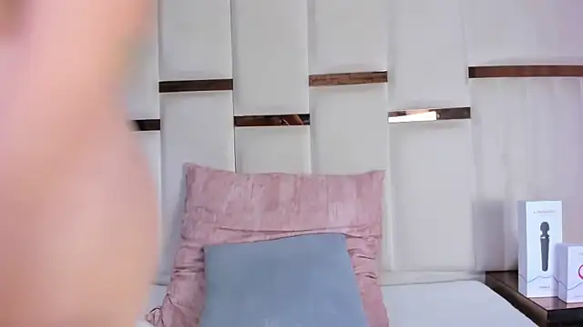Candyhoneyh live