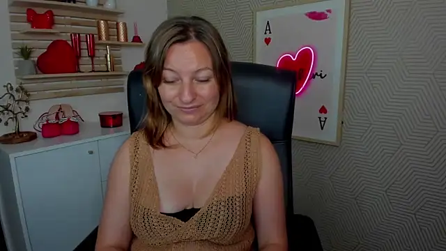 angelaSamt live