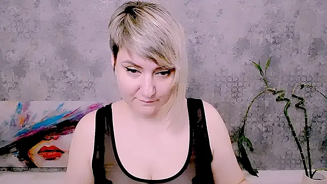 Djullia live