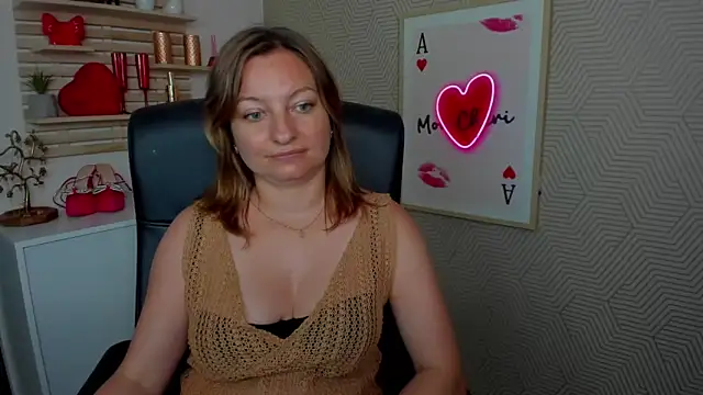 angelaSamt live